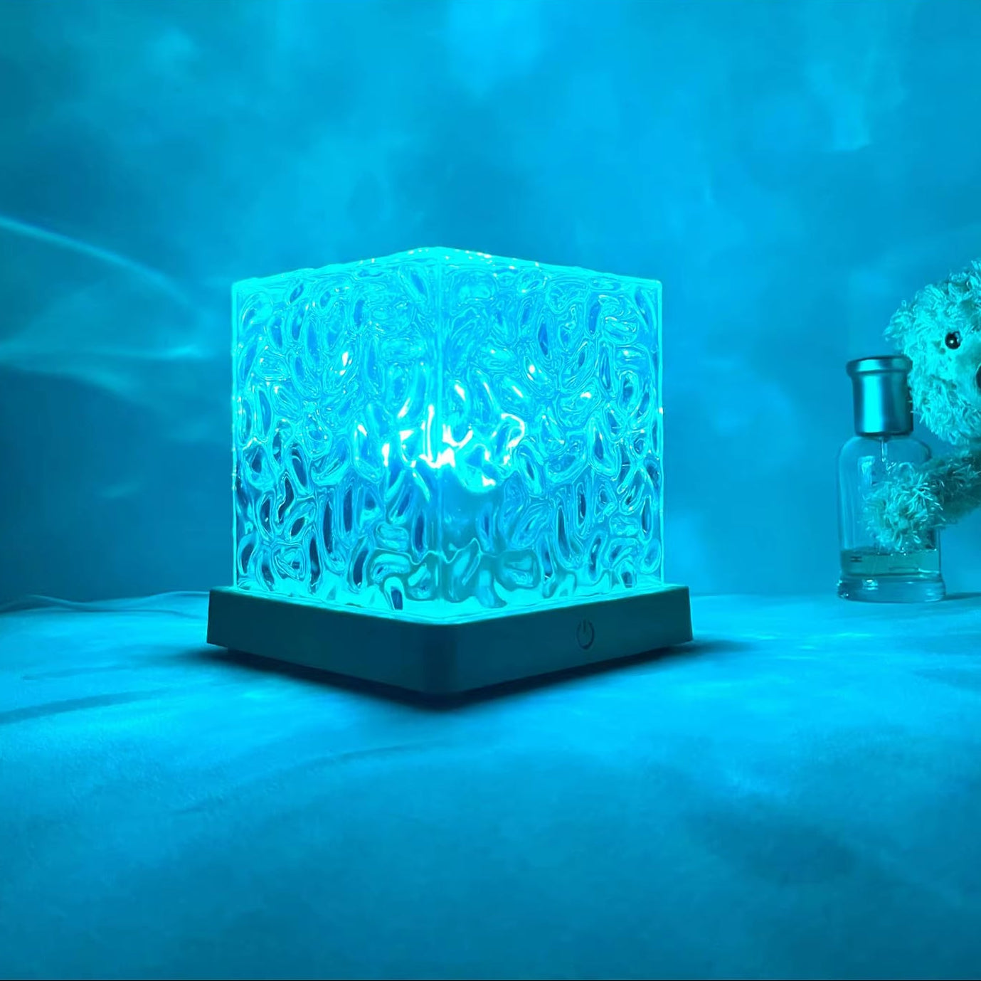 Ocean Lamp Water Light Projector - Water Ripple Projector Light Cube Aurora Northern Lights Wave Ripple Night Light for Bedroom